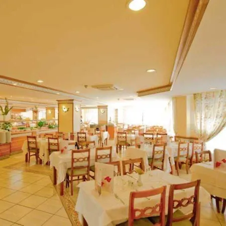 Pabisa Bali Hotell 4*
