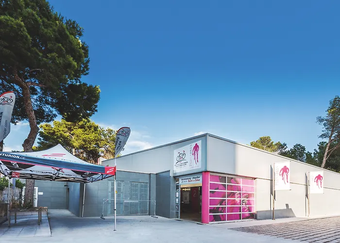 Hotel Pabisa Bali 4*